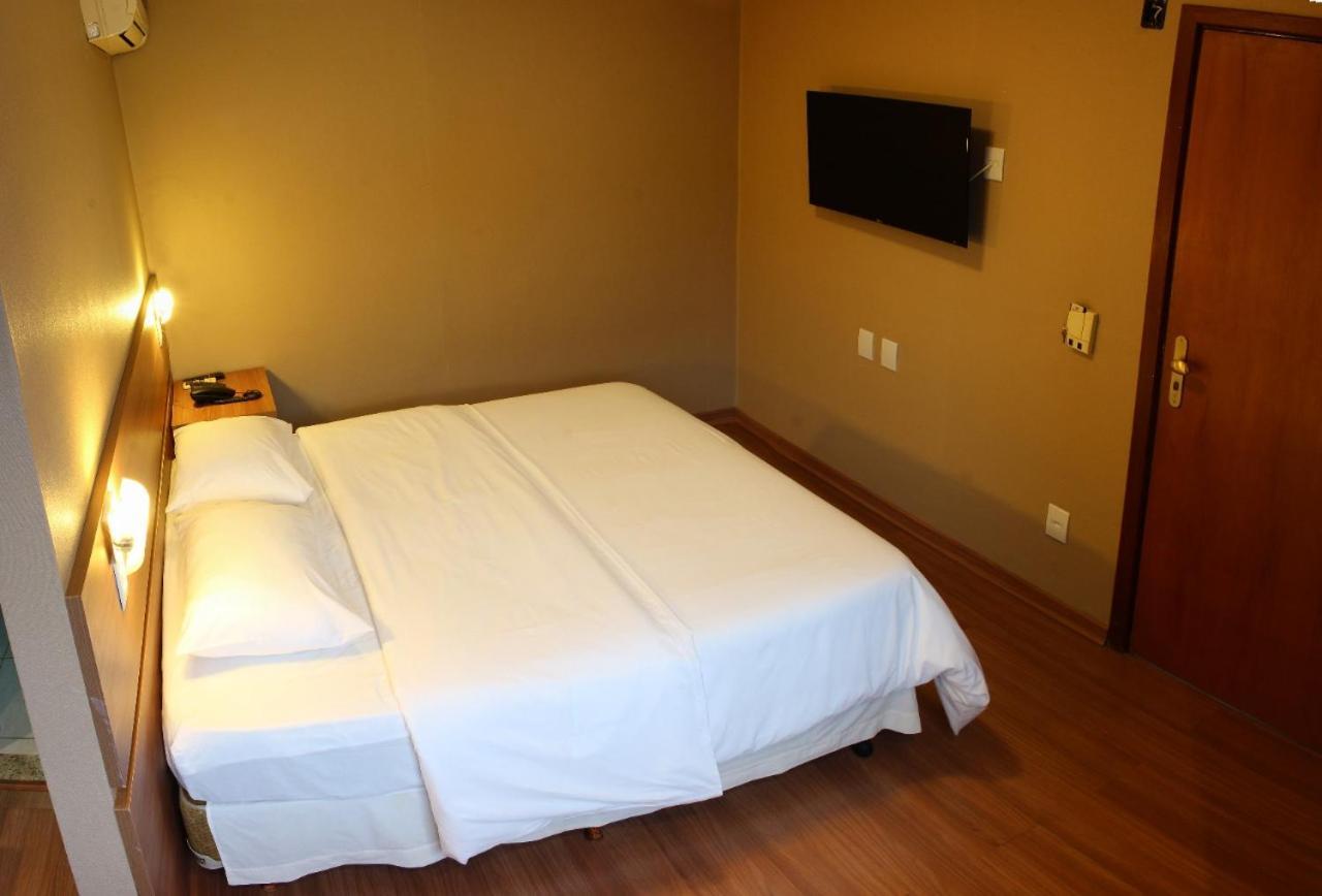 Hotel Bernal Ituiutaba Экстерьер фото